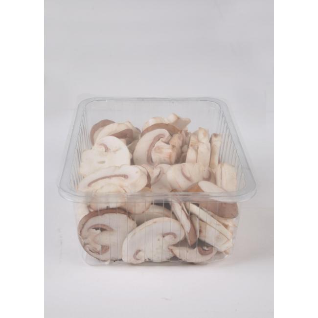 Champignons in Scheiben geschnitten